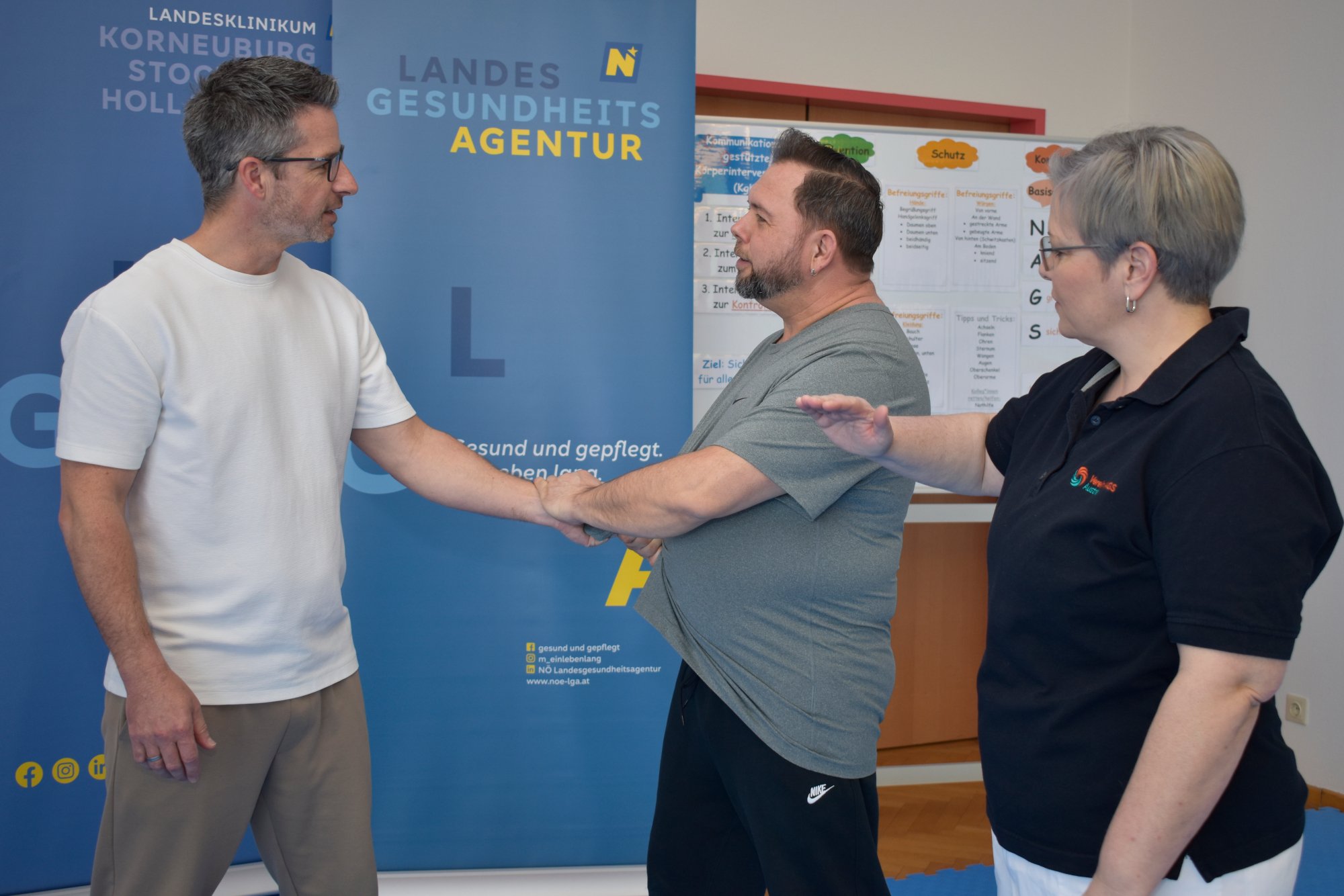 Übung beim Deeskalationstraining