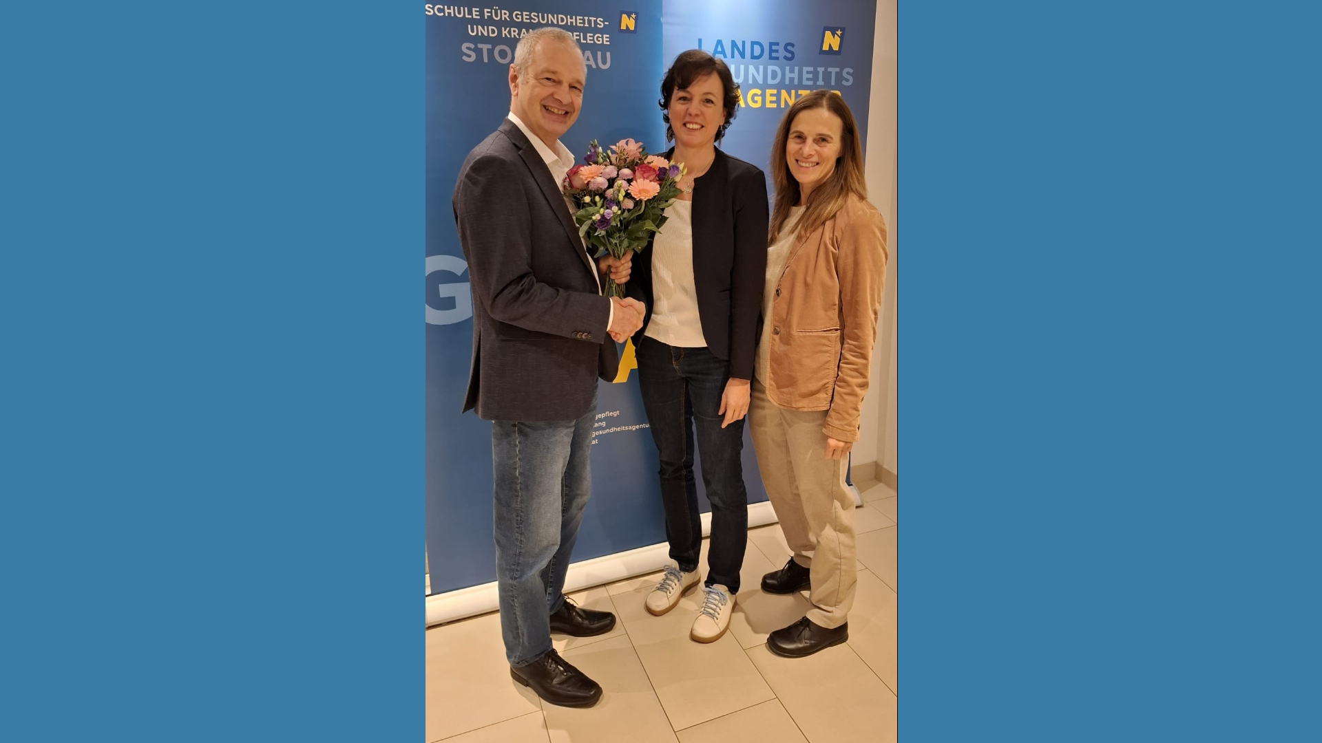Direktorin Wiesner und Direktor Hörth gratulieren Marina Rauscher sehr herzlich